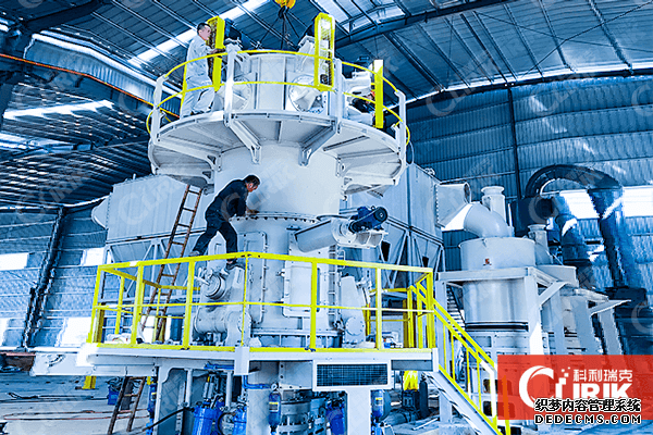 立式磨粉機(jī)